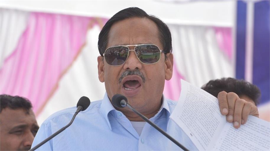 यूपी की राजनीति में आया भूचाल, नसीमुद्दीन सिद्दीकी ने दिया कांग्रेस से इस्तीफा