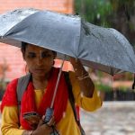 Noida, India-March 27, 2026:Commuters stepped out in Sector 19 amidst light afternoon rain, in Noida, India, on Friday, March 27, 2026. (Sunil Ghosh/HT photo)