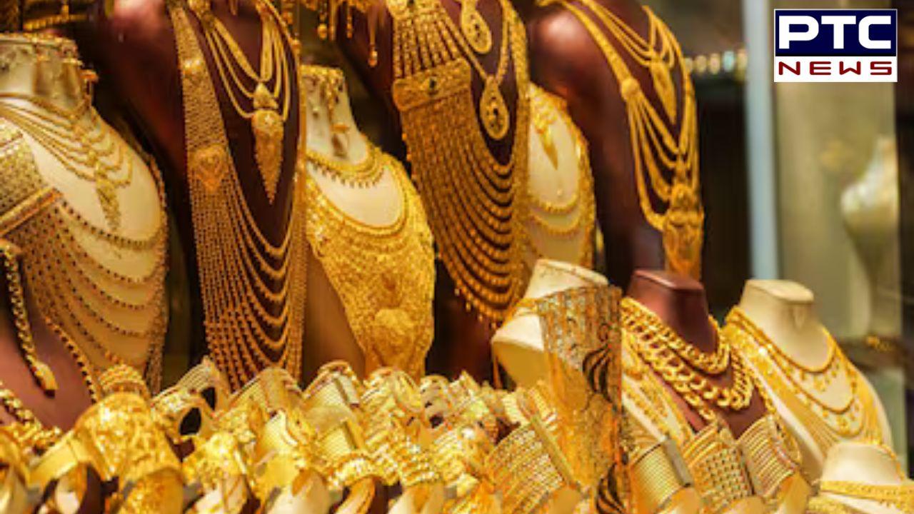 Gold Silver Price : 9000 ਰੁਪਏ ਸਸਤੀ ਹੋਈ ਚਾਂਦੀ, ਸੋਨੇ ‘ਚ ਵੀ ਆਈ ਕਮੀ, ਜਾਣੋ 10 ਗ੍ਰਾਮ ਸੋਨੇ ਦਾ ਤਾਜ਼ਾ ਭਾਅ