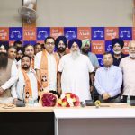 ਪੰਜਾਬ ’ਚ BJP ਨੂੰ ਵੱਡਾ ਝਟਕਾ; ਸਾਬਕਾ ਮੰਤਰੀ ਸਤਪਾਲ ਗੋਸਾਈ ਦੇ ਪੋਤੇ ਅਮਿਤ ਗੋਸਾਈ ਸ਼੍ਰੋਮਣੀ ਅਕਾਲੀ ਦਲ ’ਚ ਹੋਏ ਸ਼ਾਮਲ