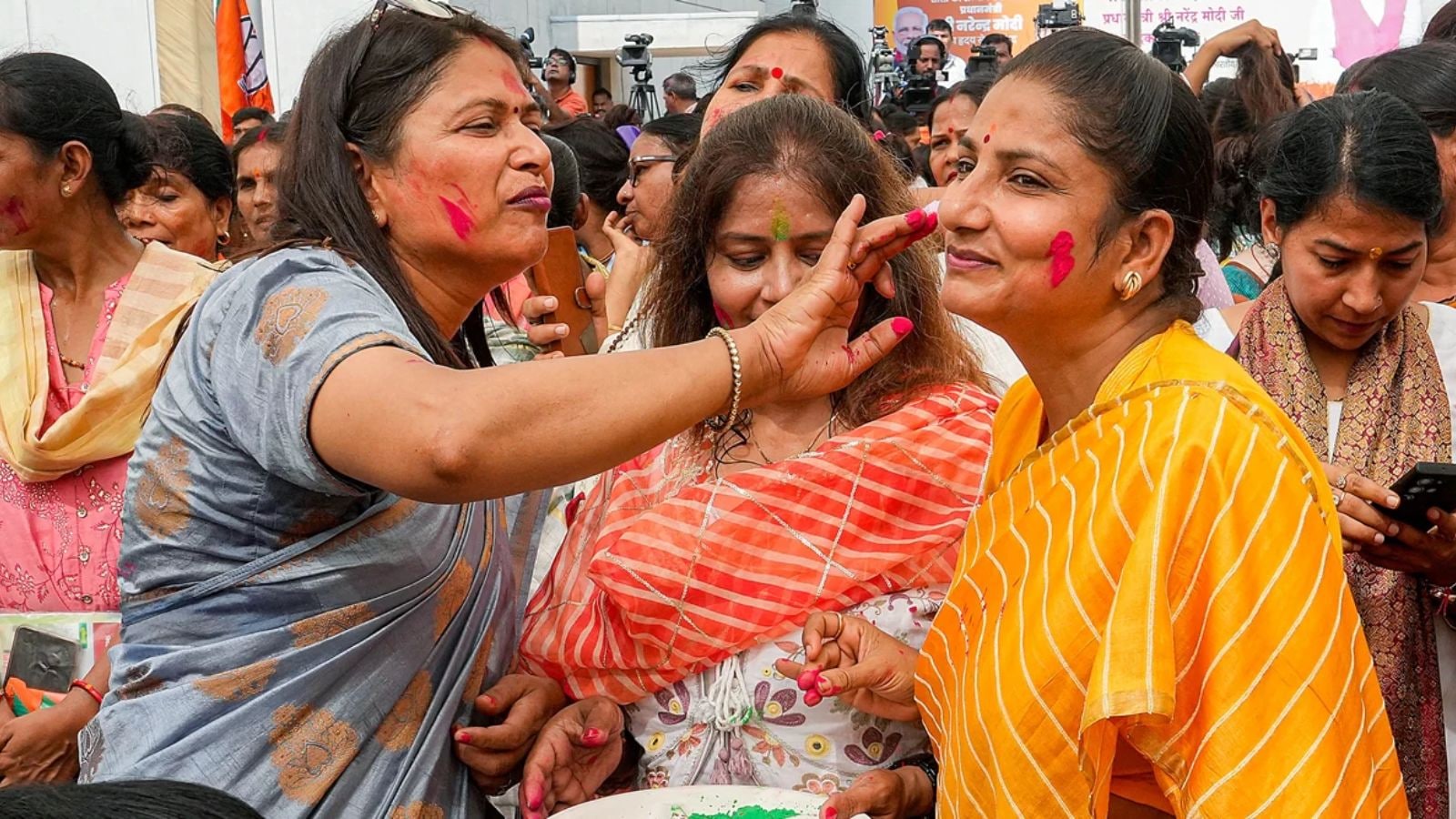 Govt explores delinking women&rsquo;s quota from Census, delimitation; considers lottery system for 2027 polls
