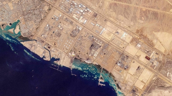 This satellite image shows the oil infrastructure at Saudi Arabia’s western Red Sea port of Yanbu. Here, a network of pipes bisecting the Arabian peninsula connects the storage tanks, refineries and oil fields along the Gulf coast in the east to the Red Sea to the west. The plan to use this side, however, only works smoothly if Yemen’s Houthis stay on the sidelines. (Planet Labs PBC/AFP)