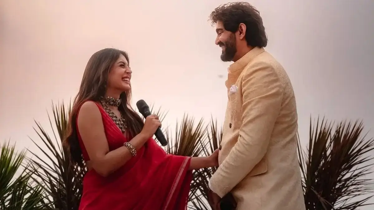 Kritika Kamra-Gaurav Kapur Get Hitched At Their Bandra Home, Host An Intimate Sundowner