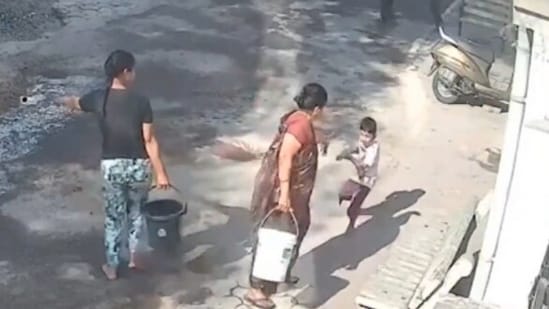 Screengrab of the video (X/@MihirkJha)
