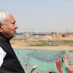 Bihar chief minister Nitish Kumar inspecting construction works at an area in Patna (Santosh Kumar/Hindustan Times)