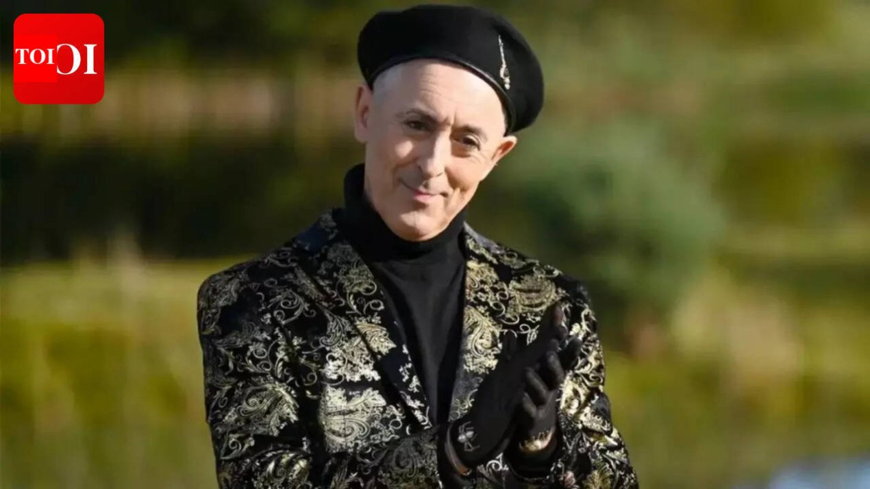 Alan Cumming net worth: How much money does ‘The Traitors US’ host make – The Times of India