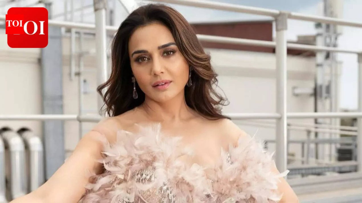 Preity Zinta sells Pali Hill apartment for Rs 18.5 crore months after redevelopment allotment – Report | Hindi Movie News – The Times of India