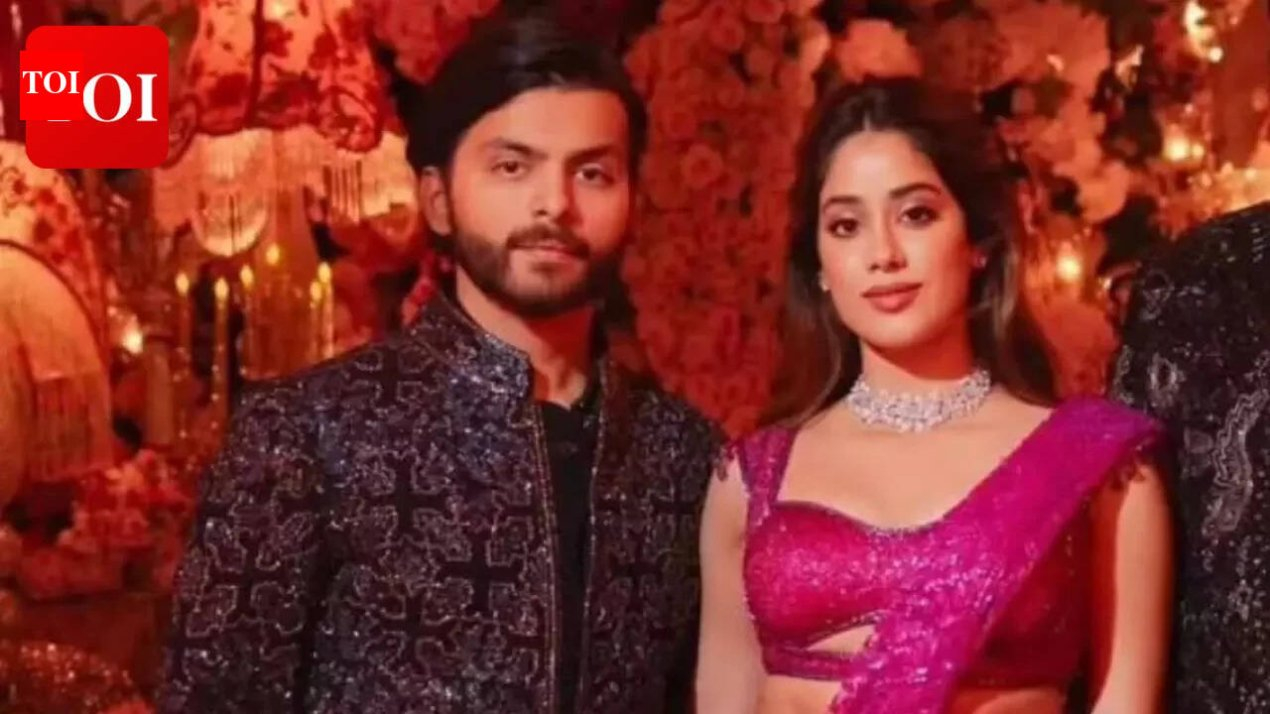 Janhvi Kapoor&rsquo;s birthday: Shikhar Pahariya drops a cute wish with an adorable picture; fans gush over the sweet gesture | Hindi Movie News – The Times of India