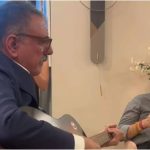 Boman Irani singing 'Give Me Sunshine' to celebrate his friend Anupam Kher's birthday will melt your hearts – Video | Hindi Movie News – The Times of India