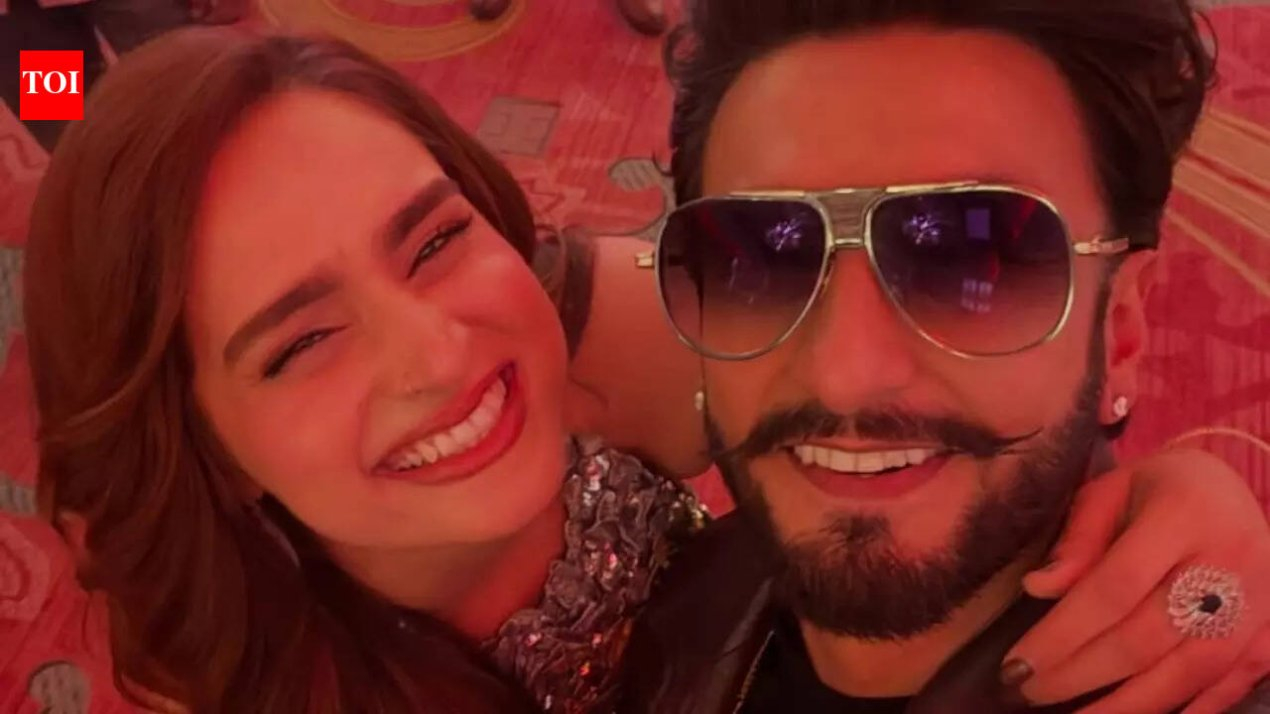 Ayesha Khan says Ranveer Singh deserves the world in a note post 'Dhurandhar 2' release, says every conversation with Aditya Dhar will stay with her | Hindi Movie News – The Times of India