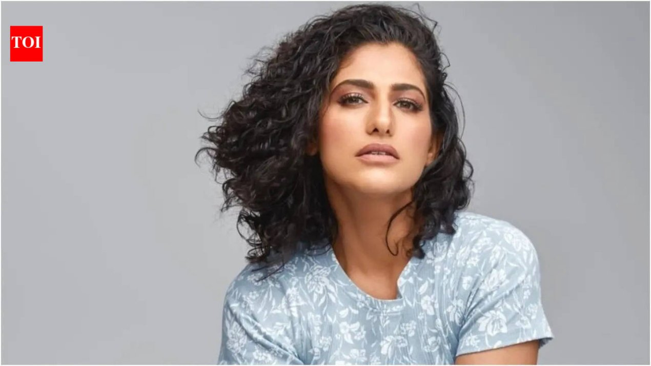 Did Kubbra Sait just take a dig at actors undergoing surgery for unrealistic body standards? says, 'Why are we insecure? | Hindi Movie News – The Times of India