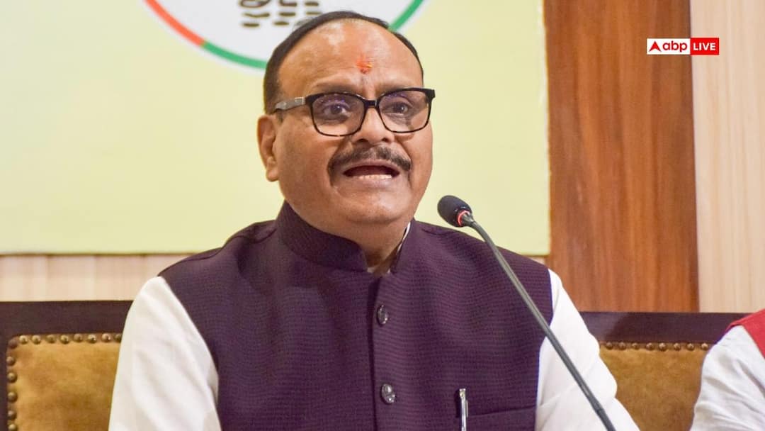 UP Politics: ‘अब्दुल कब तक सपा की दरी बिछाने का काम करेगा’, अखिलेश यादव पर बरसे डिप्टी CM ब्रजेश पाठक