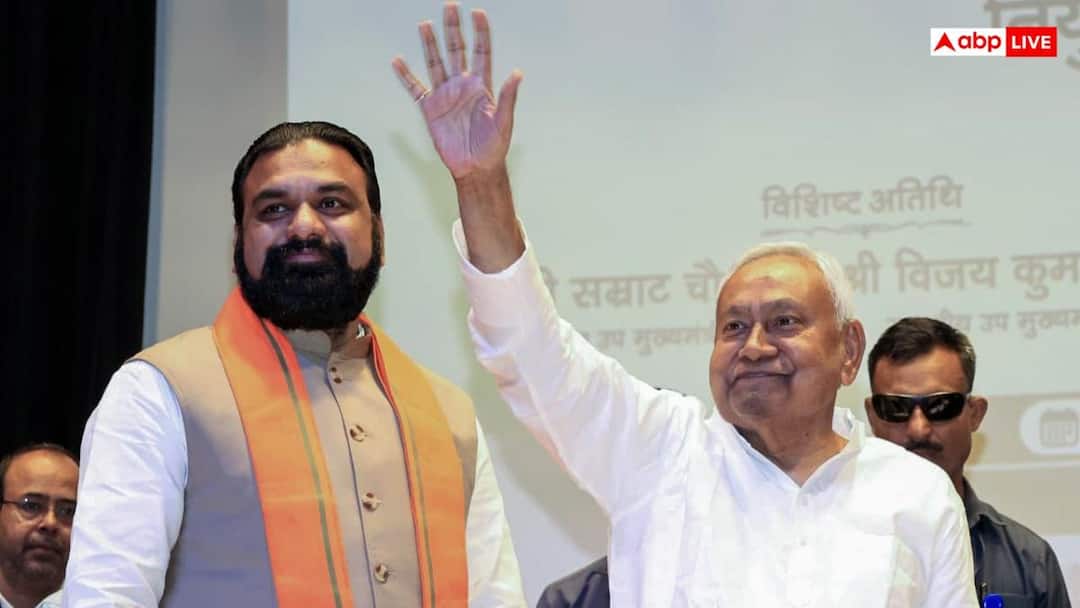 बिहार में ‘प्रयोग’ करने से डर गई बीजेपी! नीतीश कुमार की राह पर चलना मजबूरी या जरूरी? समझें