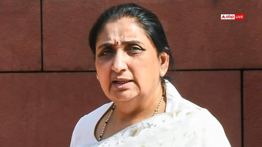 Baramati By Polls 2026: बारामती सीट से कांग्रेस वापस ले सकती है उम्मीदवार? सुनेत्रा पवार के बयान से मिले संकेत
