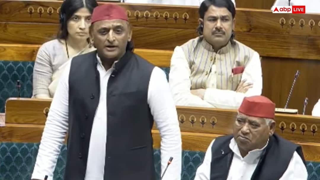 अखिलेश यादव और किरेन रिजिजू की बात के दावों के बीच सपा चीफ का बयान- उनके वादों पर क्या भरोसा करें? 