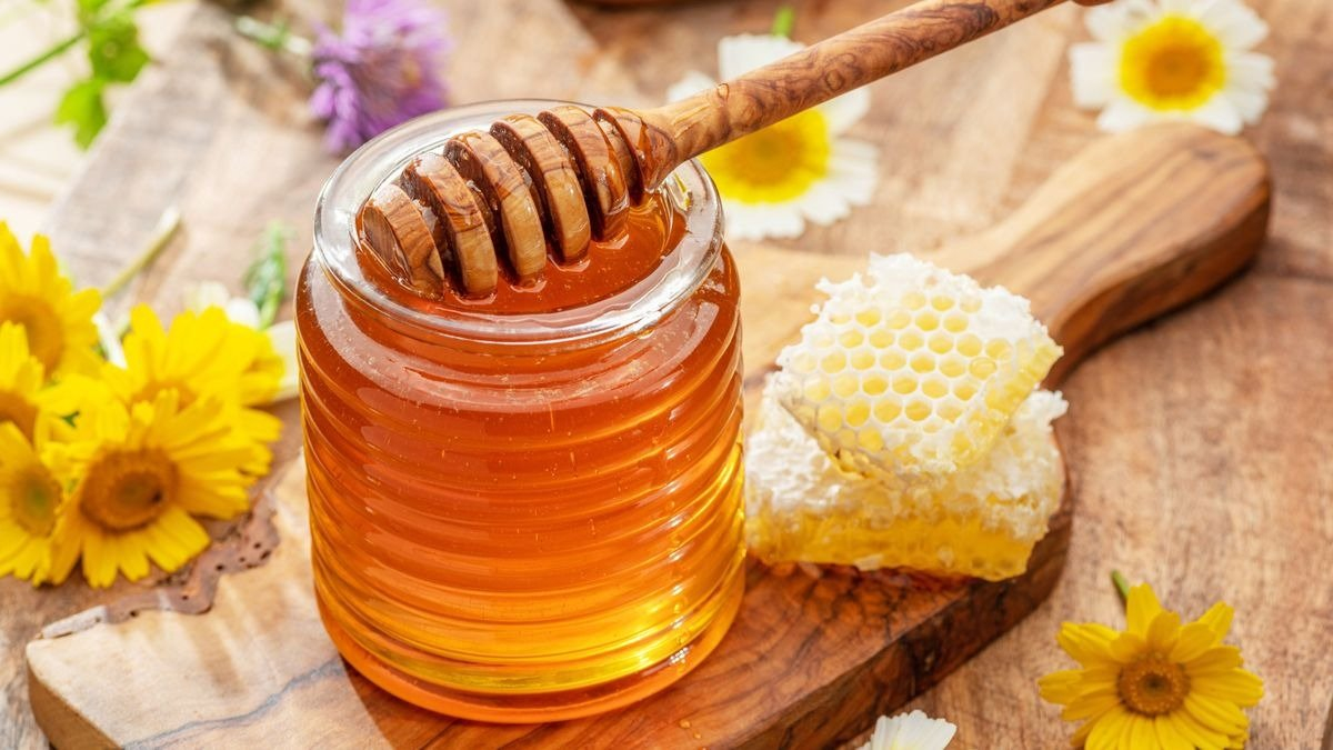 Is honey really sugar-free?
