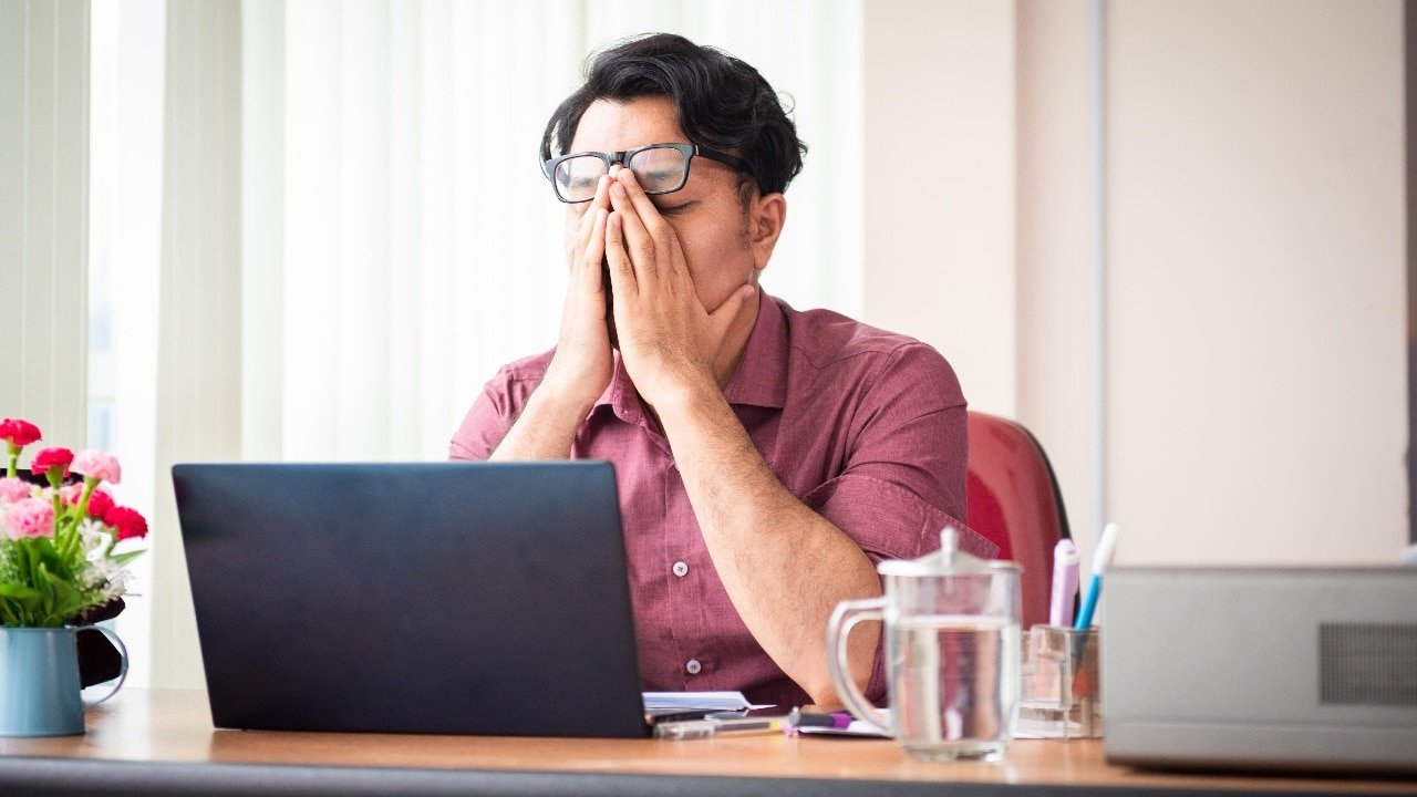 Feeling tired after almost every meal may signal that blood sugar levels are fluctuating too much. (Photo: Getty Images)