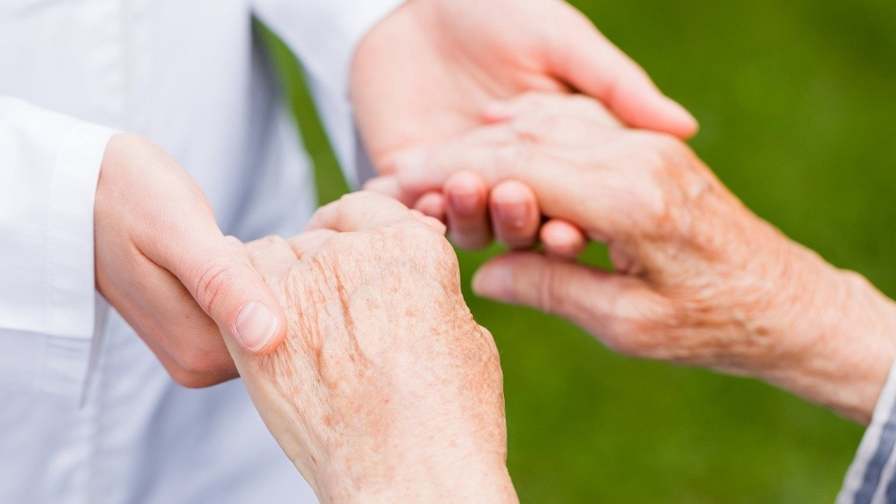 Parkinson’s starts early: Signs that appear before tremors