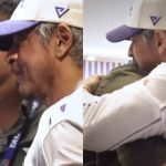 Shah Rukh Khan, Saurav Ganguly hug at Eden Gardens, the internet can't keep calm – WATCH VIDEO | Hindi Movie News – The Times of India