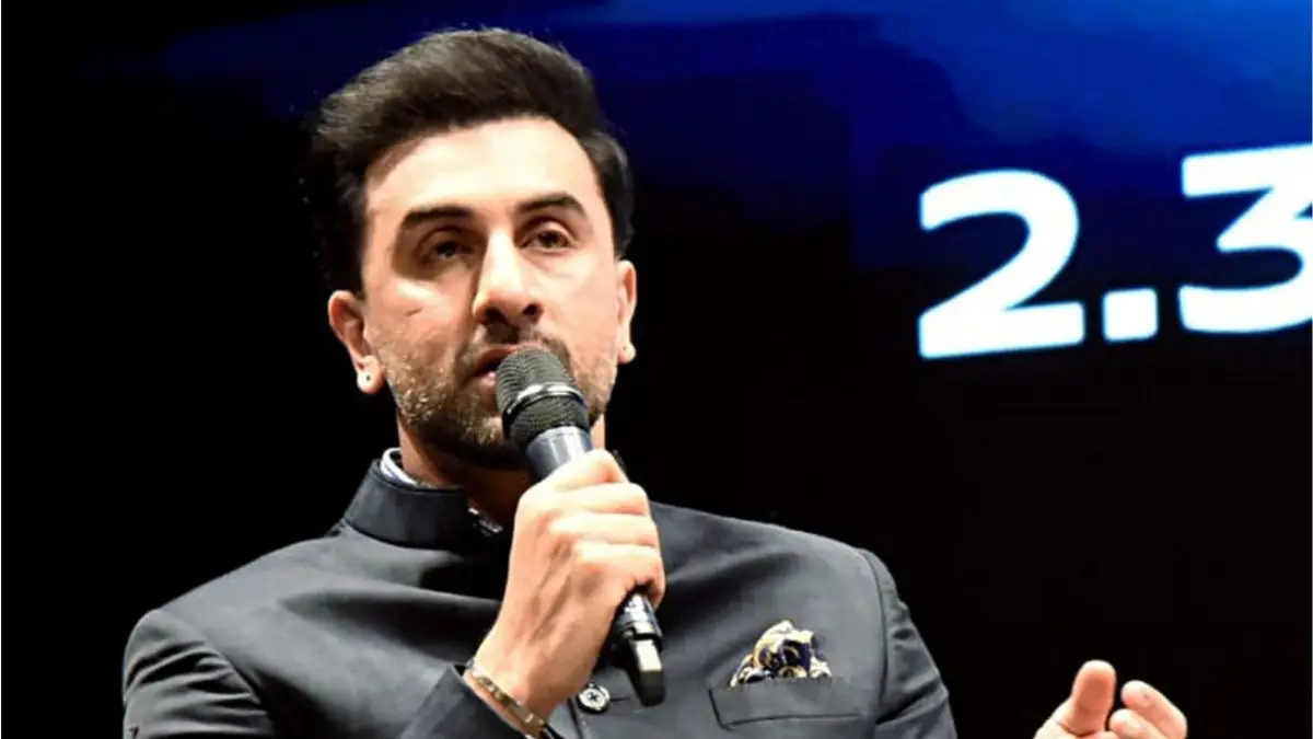 Viral Video: Did Ranbir Kapoor Accidentally Reveal the Runtime of Ramayana Duology?