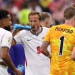 English football player Harry Kane and team during a hydration break at FIFA World Cup 2026. (Photo: AFP)