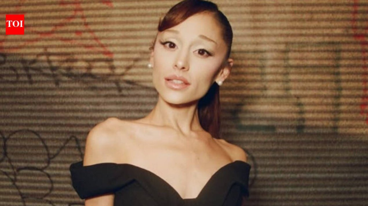 Ariana Grande has people 'supporting her in slowing down' following her decision to step back from spotlight: 'Deeply personal'