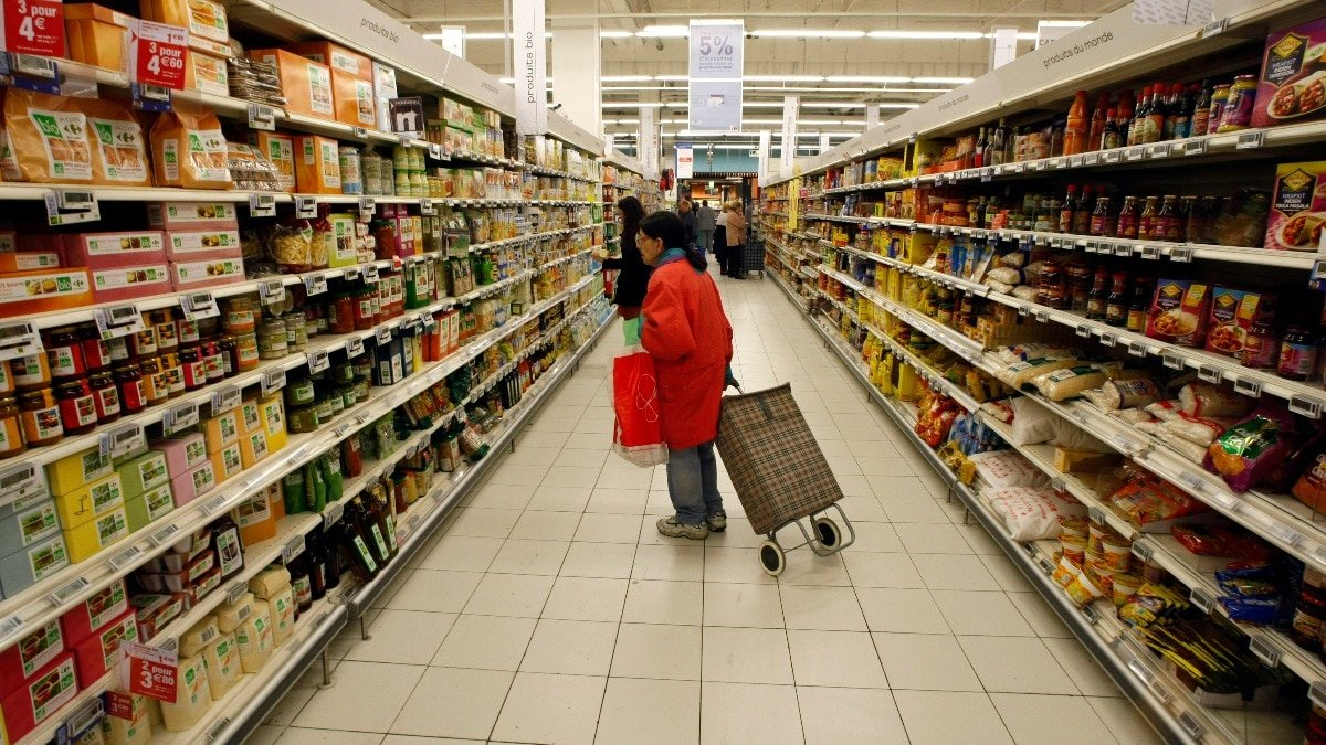 Experts say the FSSAI’s proposal still contains loopholes that could significantly weaken the impact of the labels. (Representative photo. Credits: Reuters)