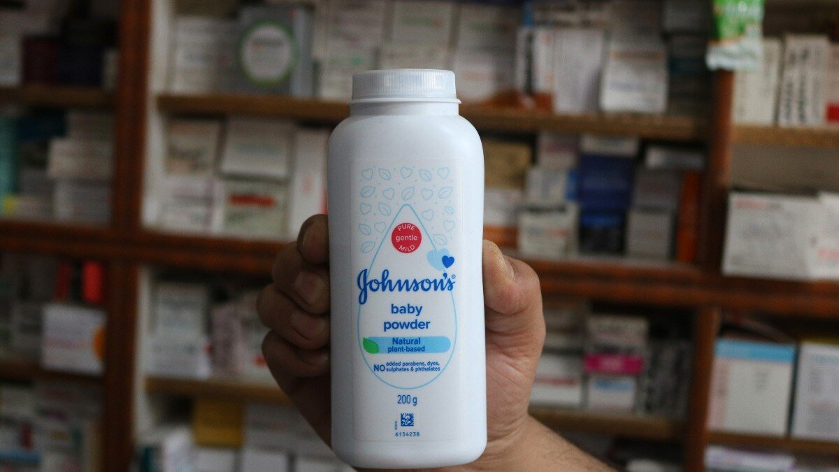 J&J baby powder cancer concerns: What science says about talc and two cancers