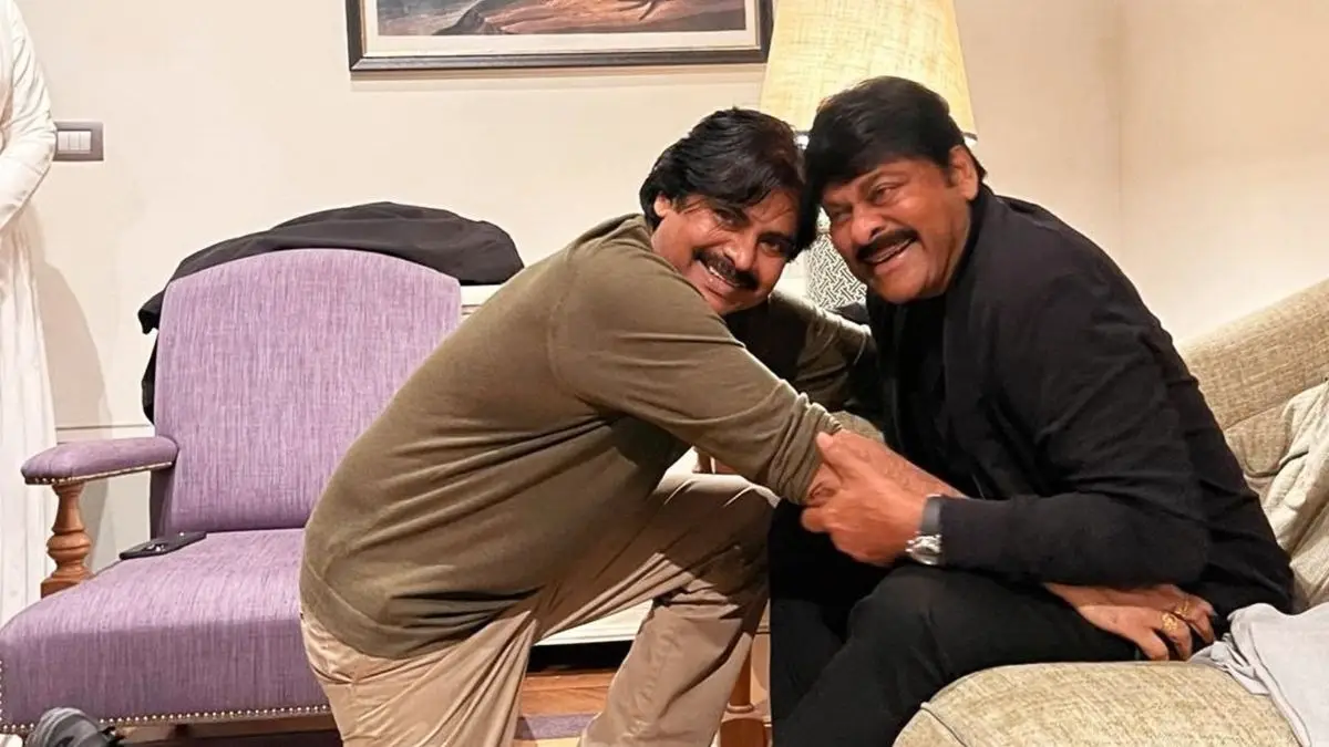 Chiranjeevi Pens Heartfelt Birthday Note For Brother Pawan Kalyan