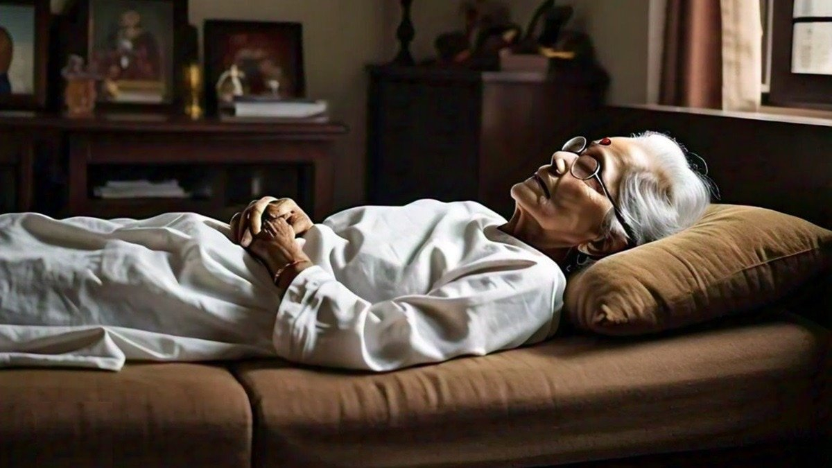 A 90-year-old woman falls at home, walks again just 24 hours after major hip surgery