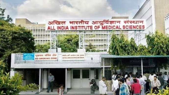 AIIMS sets up panel after 15-year-old dies amid surgery delay claims