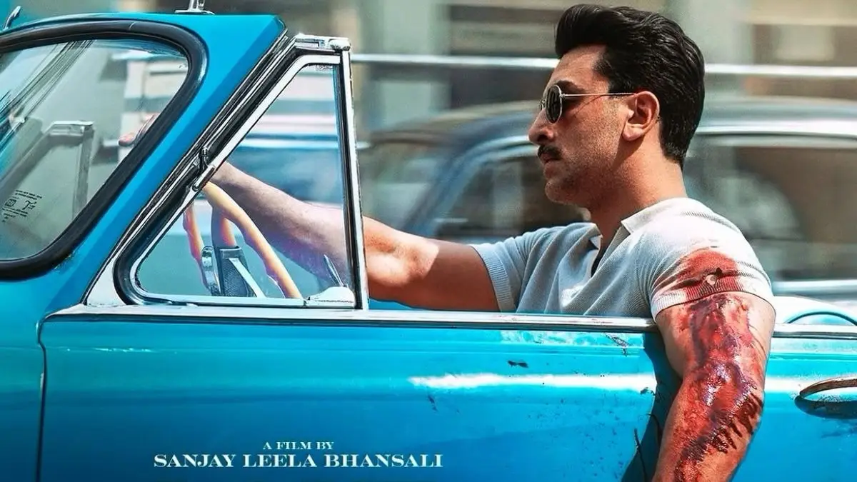 Love And War First Poster Out: Ranbir Kapoor Looks Battle-Scarred In Blood-Stained Vintage Look