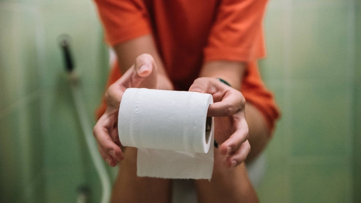 Struggling to poop? Try these 5 drinks that help you poop naturally